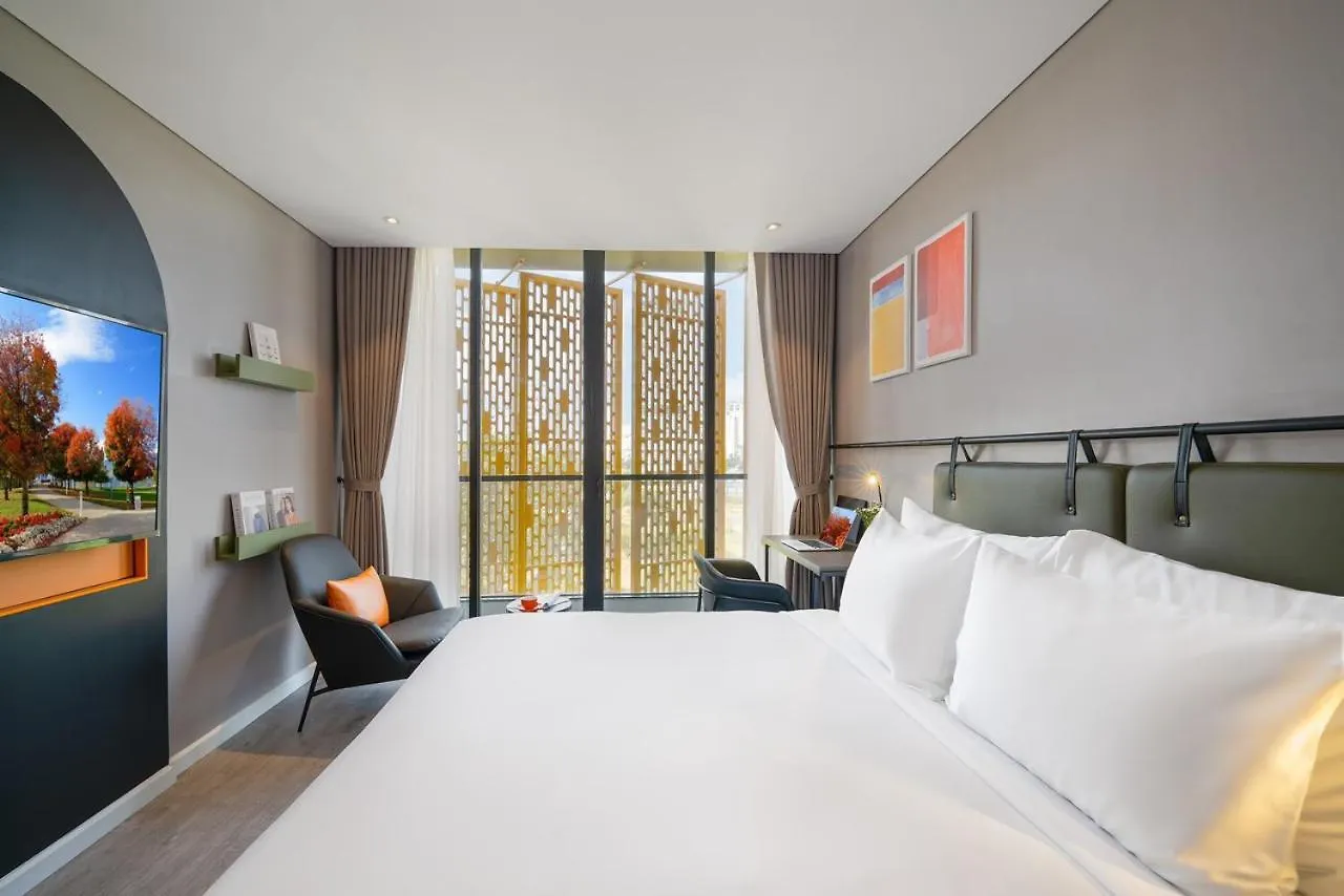 M92 Boutique Da Nang Beach Hotel